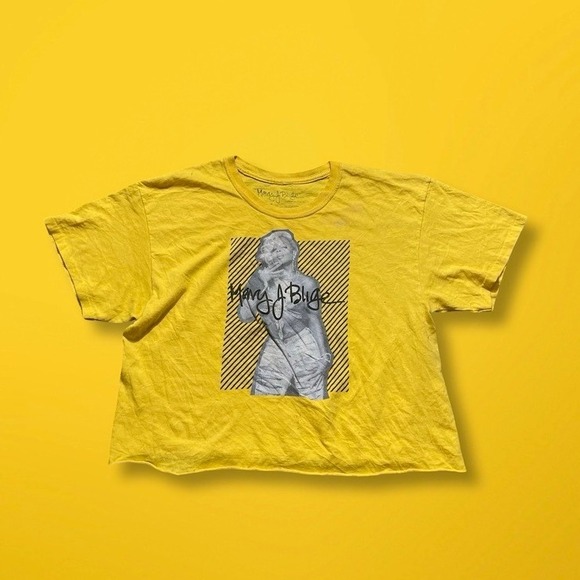 Mary J Blige Graphic T Shirt Mens Yellow Hip Hop Music Tee - Picture 1 of 5